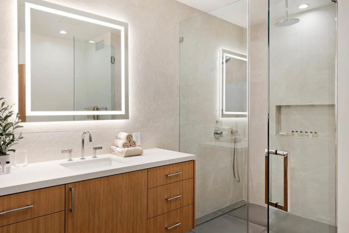 La Reserve By Awhile * Los Angeles