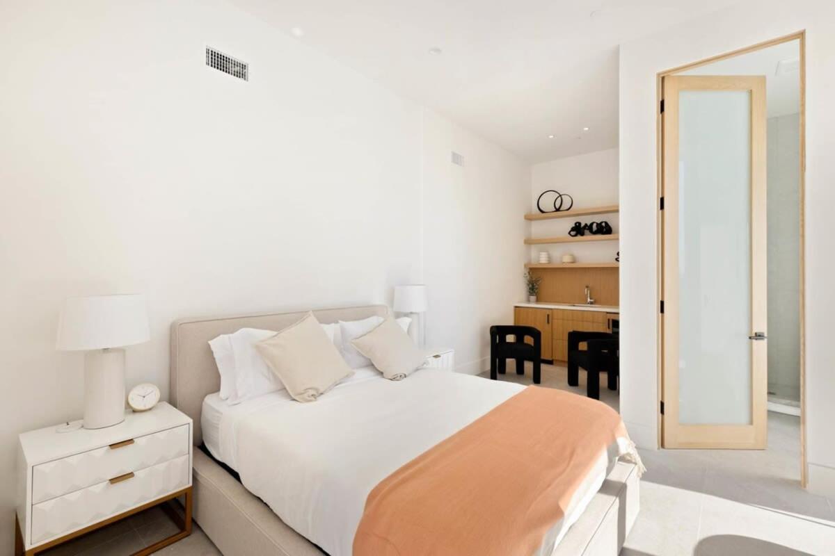 La Reserve By Awhile Los Angeles